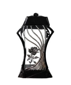 Žvakidė į kapines Z-8 juoda, su sidabro spalvos ažūriniu raštu 37 cm.