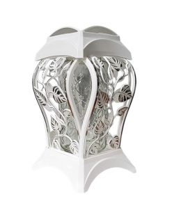 Žvakidė į kapines Z-5 balta, lapai sidabro spalvos 33 cm.